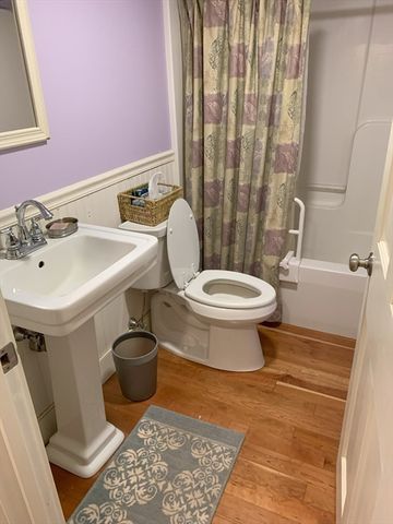 358 Main Street, Groveland, MA 01834