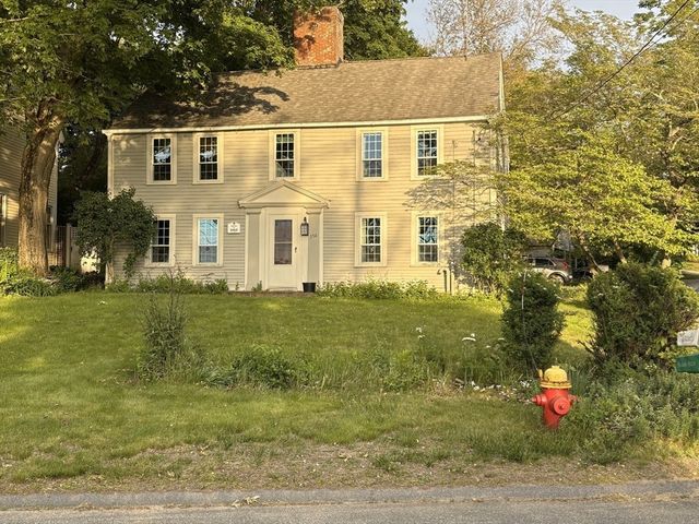 358 Main Street, Groveland, MA 01834