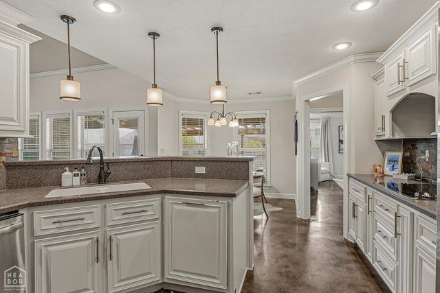 1013 Mark Circle, Jonesboro, AR 72404