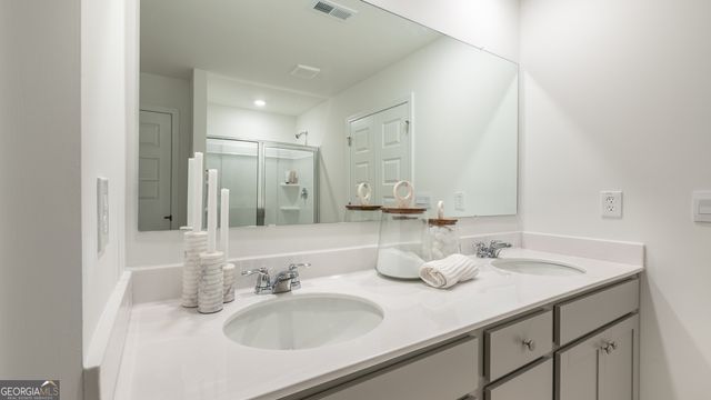 6191 Honeybell Alley 27, Mableton, GA 30126