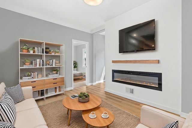 708 Watson Avenue, Saint Paul, MN 55102