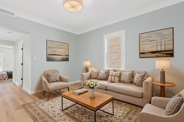 708 Watson Avenue, Saint Paul, MN 55102