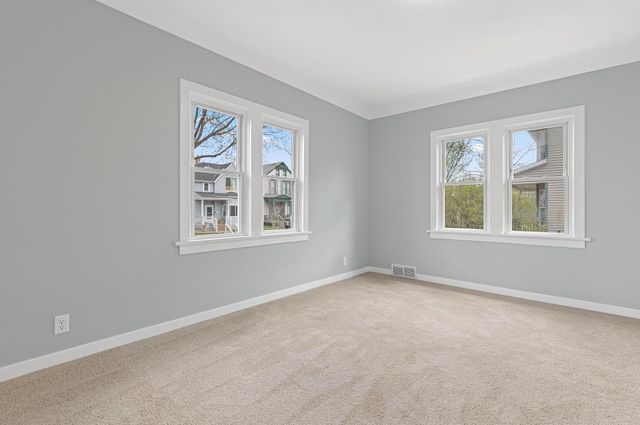 708 Watson Avenue, Saint Paul, MN 55102