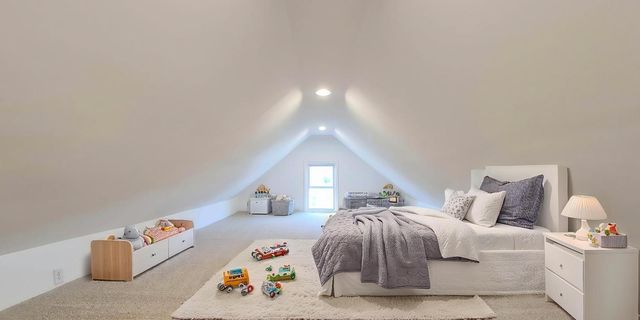 708 Watson Avenue, Saint Paul, MN 55102