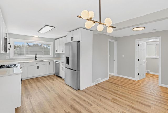 708 Watson Avenue, Saint Paul, MN 55102