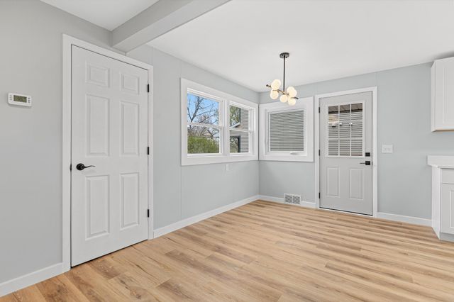 708 Watson Avenue, Saint Paul, MN 55102