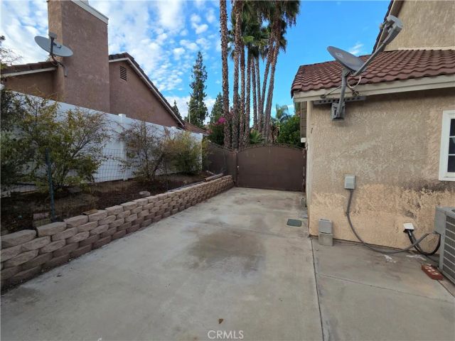 6462 Siamese, Riverside, CA 92505