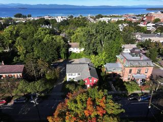 239 South Union Street, Burlington, VT 05401
