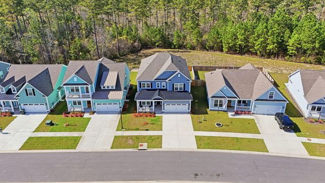 383 Wappoo Trace Lane, Summerville, SC 29486