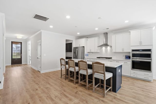 383 Wappoo Trace Lane, Summerville, SC 29486