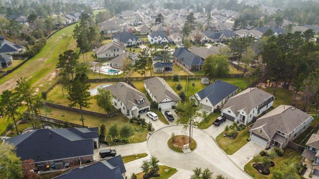 248 Crest Edge Street, Montgomery, TX 77316