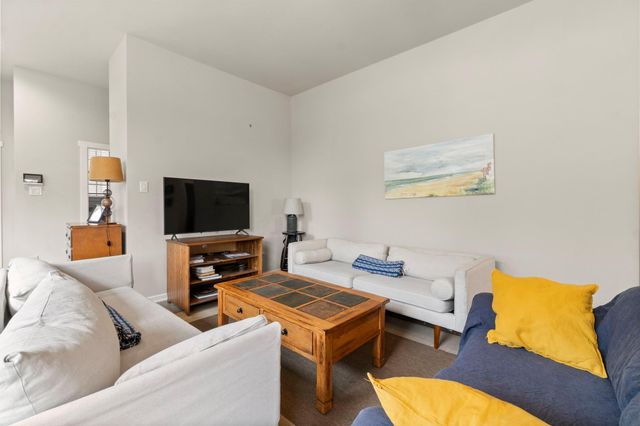 248 Crest Edge Street, Montgomery, TX 77316