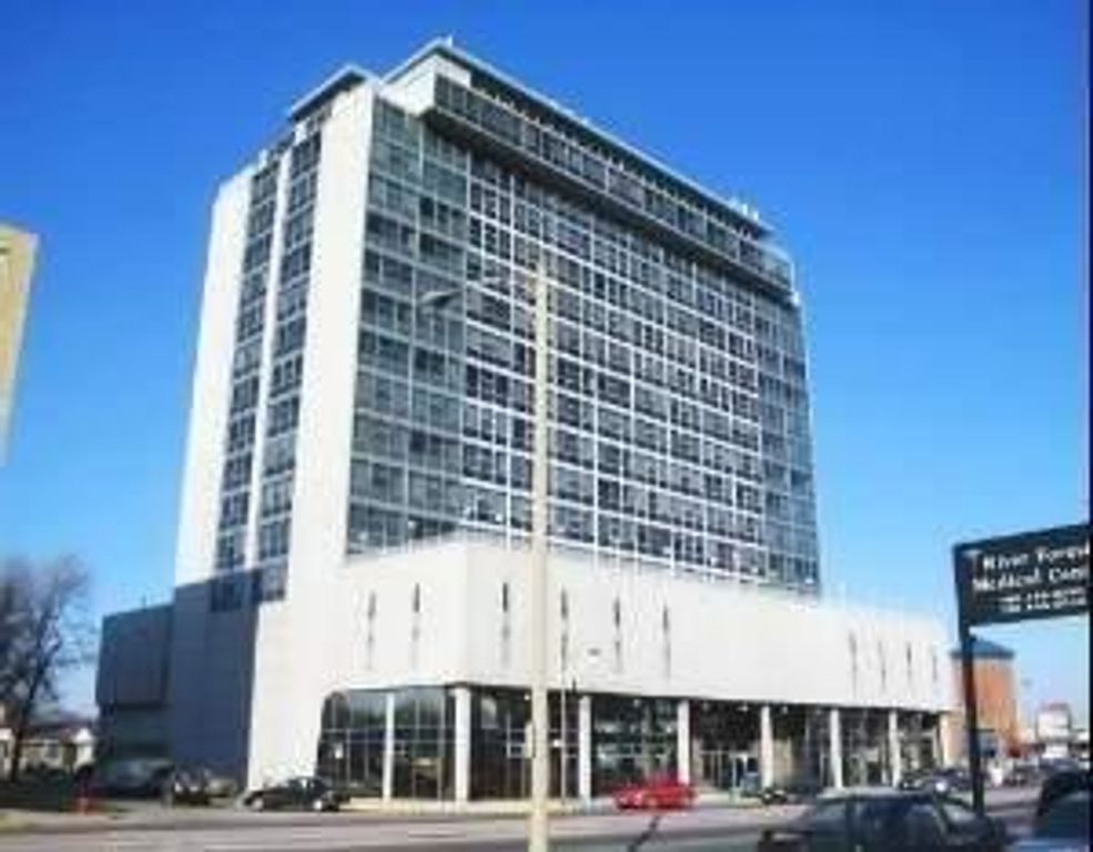 7234 W NORTH Avenue 614, Elmwood Park, IL 60707