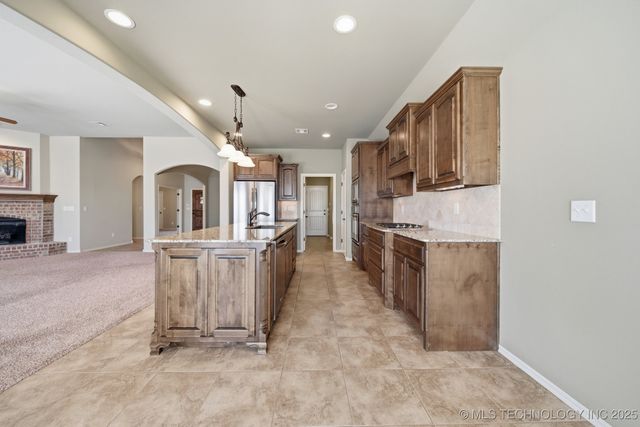 1501 E Phoenix Street, Broken Arrow, OK 74011