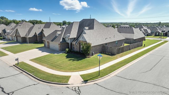 1501 E Phoenix Street, Broken Arrow, OK 74011