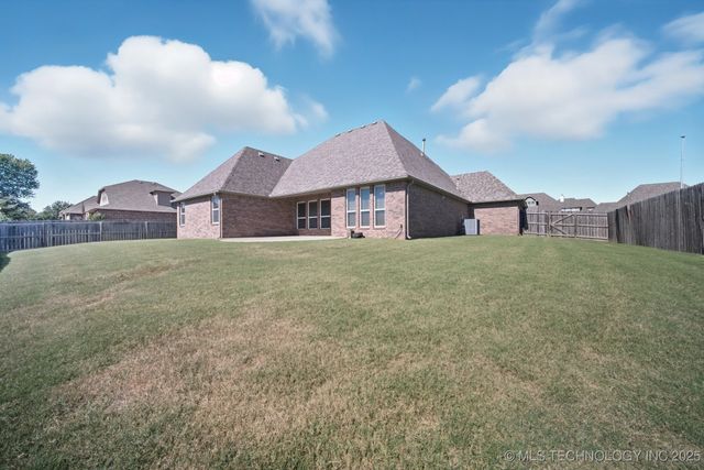 1501 E Phoenix Street, Broken Arrow, OK 74011