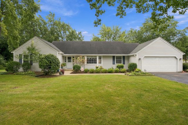 1114 Lexington Lane, Batavia, IL 60510