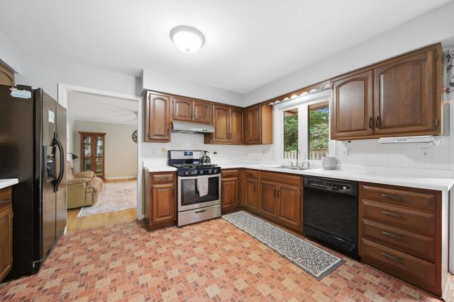 1114 Lexington Lane, Batavia, IL 60510