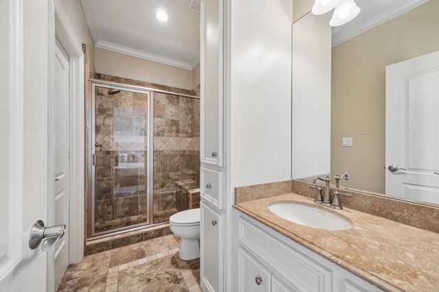 23 Fleming, Hitchcock, TX 77563