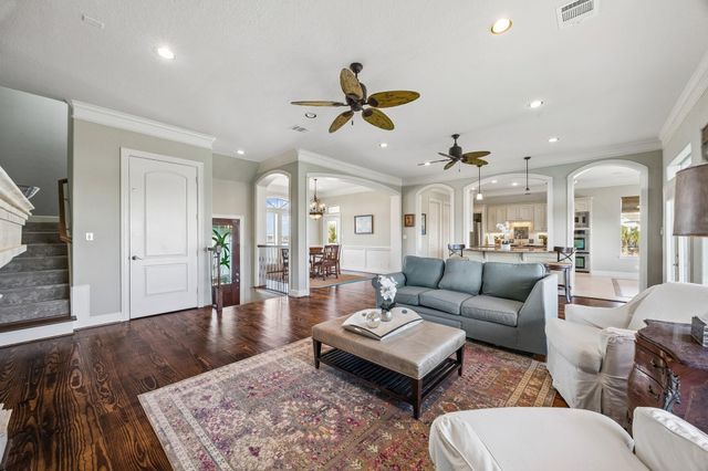 23 Fleming, Hitchcock, TX 77563