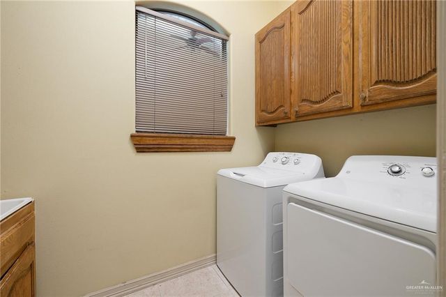 5313 N 8th Street, Mcallen, TX 78504