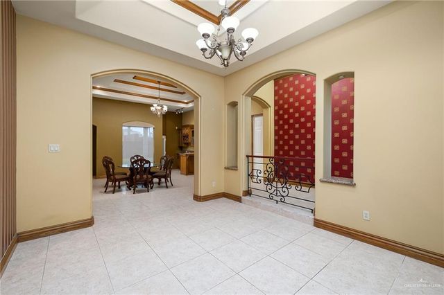 5313 N 8th Street, Mcallen, TX 78504