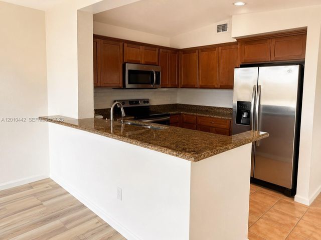 888 S Douglas Rd 1602, Coral Gables, FL 33134