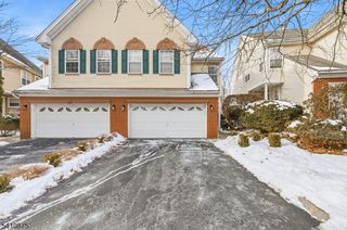 31 Gannett Ct, Wayne Twp., NJ 07470