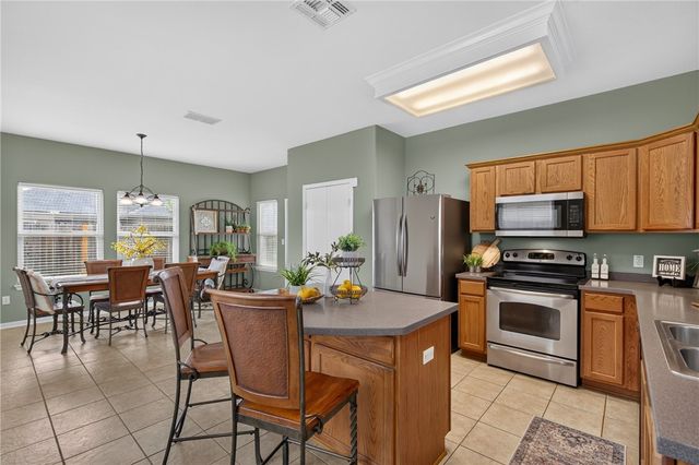 2622 Las Brisas St, Corpus Christi, TX 78414