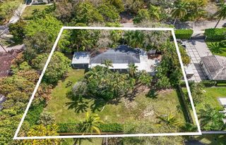 9330 SW 72nd Ave, Pinecrest, FL 33156