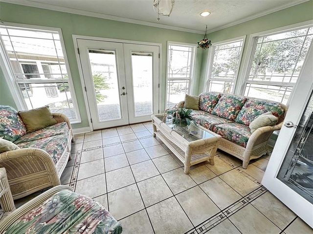 910 Oak Lane, Hackberry, LA 70645