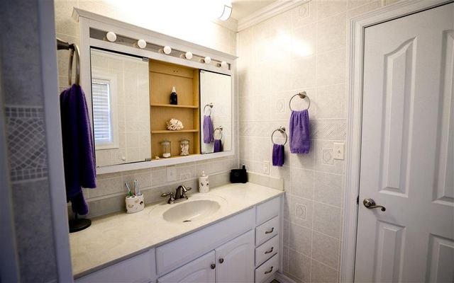 910 Oak Lane, Hackberry, LA 70645