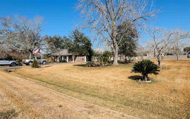 910 Oak Lane, Hackberry, LA 70645