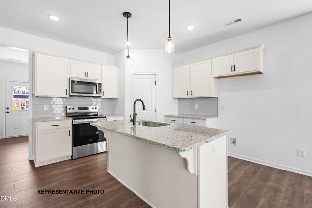 92 W Coulter Court, Selma, NC 27576