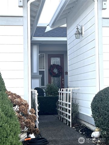 8536 Bainbridge Loop NE, Lacey, WA 98516