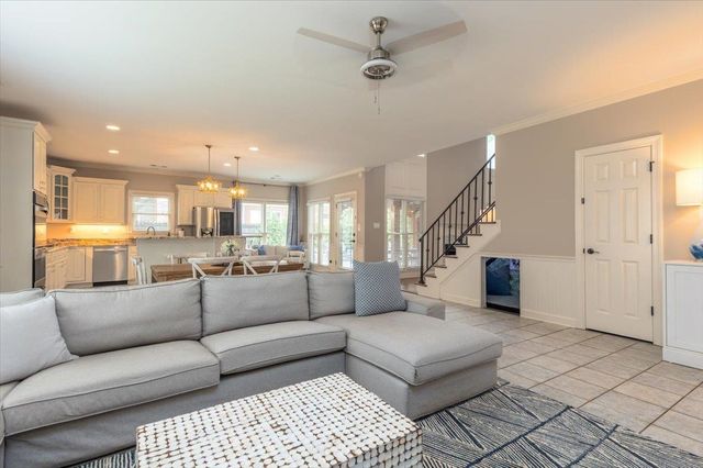 3537 WYNWOOD DR, Collierville, TN 38017