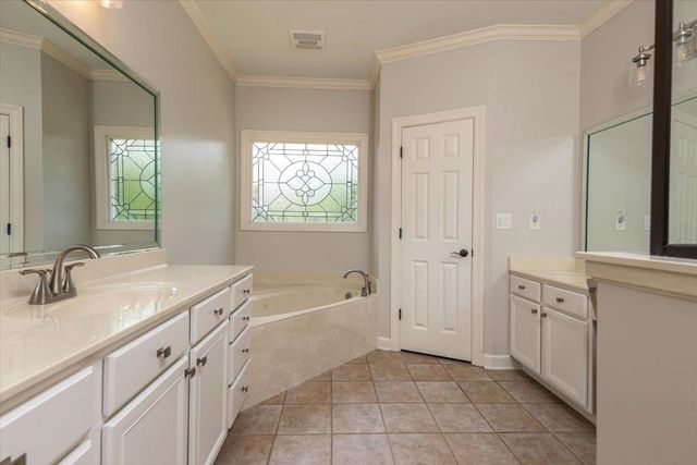 3537 WYNWOOD DR, Collierville, TN 38017