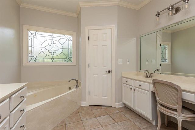 3537 WYNWOOD DR, Collierville, TN 38017