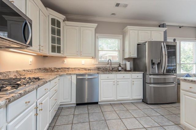 3537 WYNWOOD DR, Collierville, TN 38017