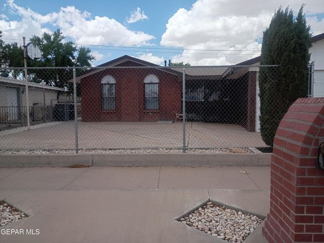 912 AGUA PRIETA Drive, El Paso, TX 79907