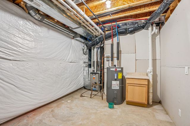 5895 Marble Circle, Johnston, IA 50131