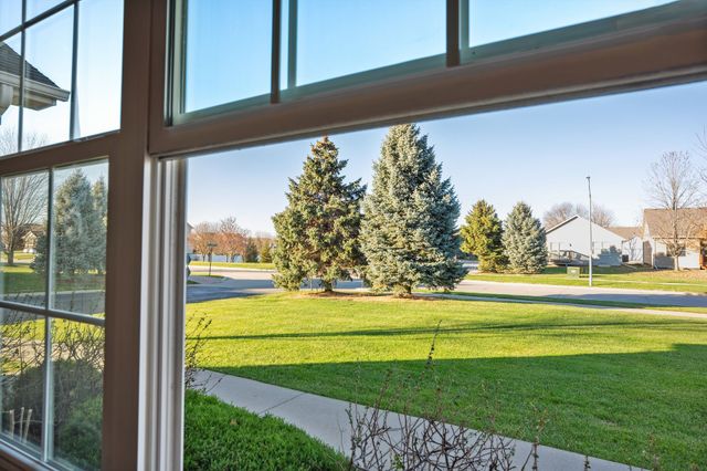 5895 Marble Circle, Johnston, IA 50131