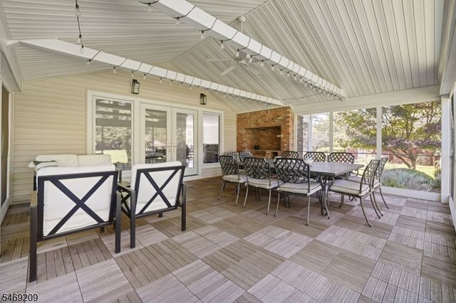 4 Tremont Ter, Livingston Twp., NJ 07039