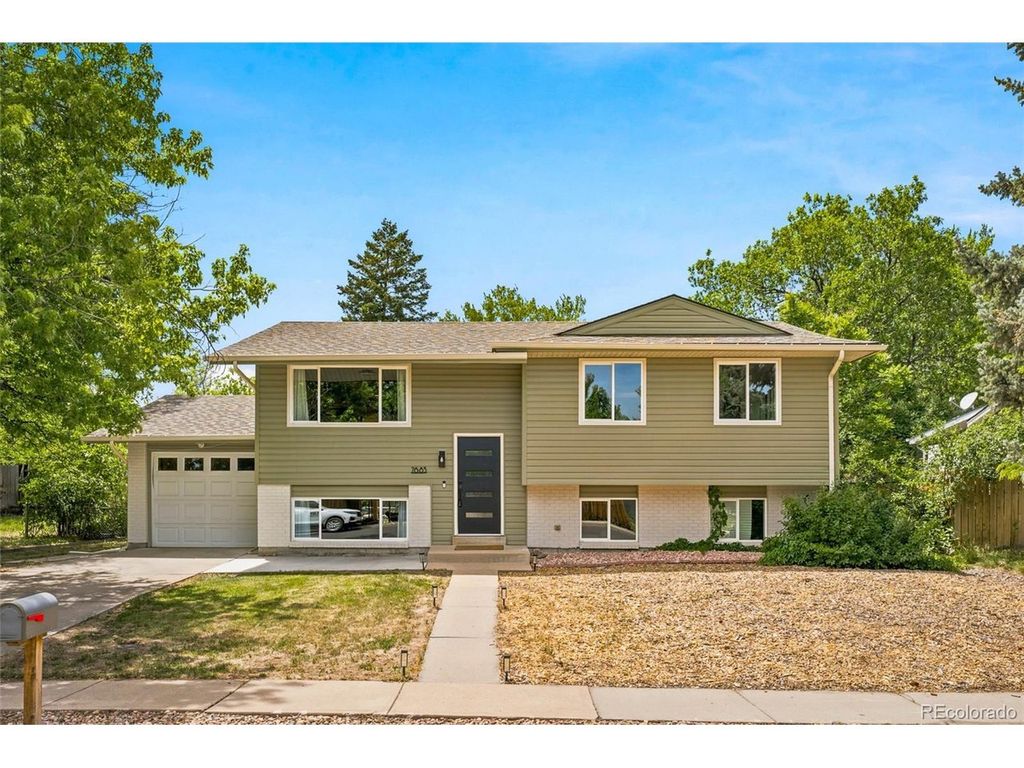 7683 S Vine St, Centennial, CO 80122