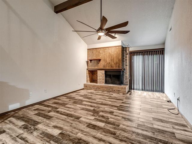2910 Stonepoint Dr 2910, Edmond, OK 73034