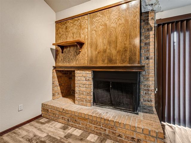2910 Stonepoint Dr 2910, Edmond, OK 73034