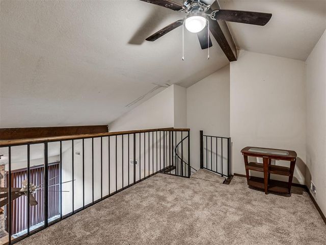 2910 Stonepoint Dr 2910, Edmond, OK 73034