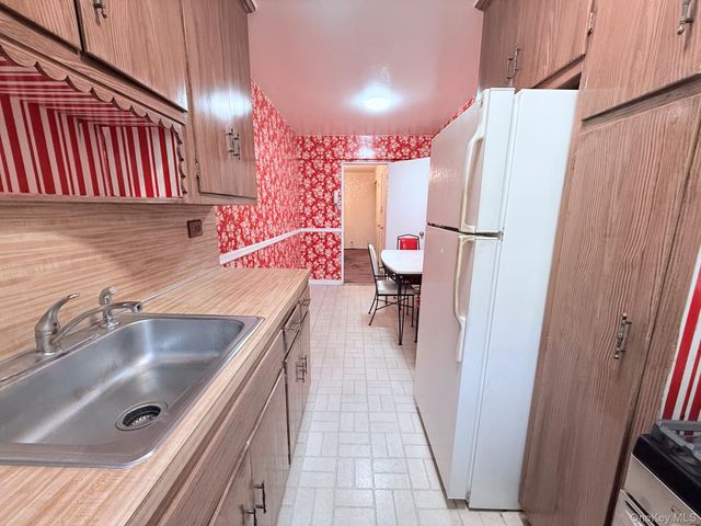 83-25 98th Street 1M, Woodhaven, NY 11421
