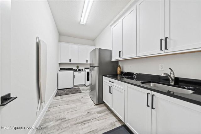 1696 Gracewood Drive, Melbourne, FL 32940