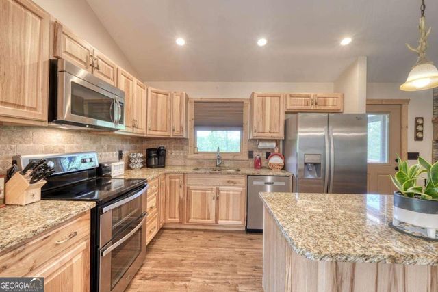 366 Upper Fox Trail, Blairsville, GA 30512